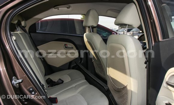 Comprar Importar Kia Rio Castanho Carro em Import - Dubai em Cabo Delgado Comprar Importar Kia Rio Castanho Carro em Import - Dubai em Cabo Delgado