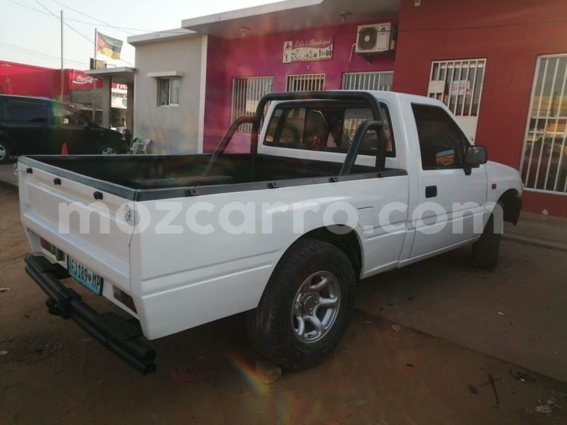 Big with watermark isuzu kb maputo maputo 13264