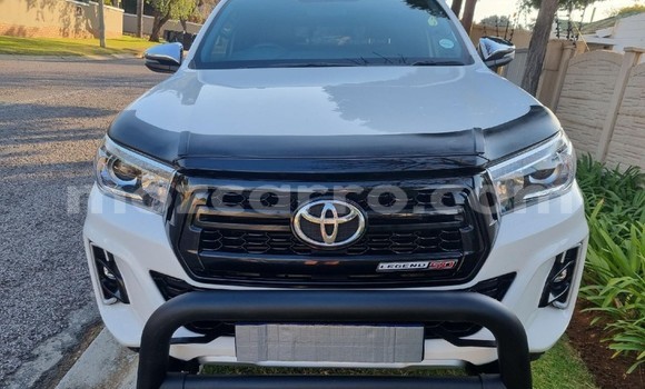 Nunua Ilio tumika Toyota Hilux Nyeupe Gari ndani ya Manhiça nchini Maputo Nunua Ilio tumika Toyota Hilux Nyeupe Gari ndani ya Manhiça nchini Maputo