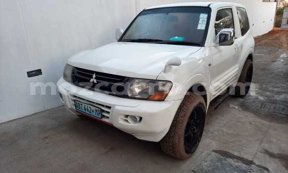 Tenga Tsaru Mitsubishi Pajero Chena Mota in Maputo in Maputo