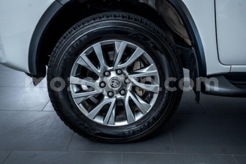 Big with watermark toyota fortuner maputo manhica 13284