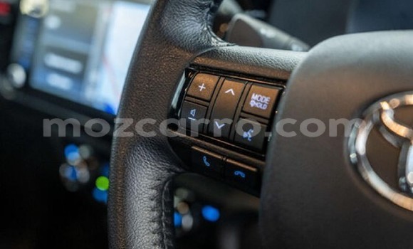 Nunua Ilio tumika Toyota Hilux Nyeupe Gari ndani ya Maputo nchini Maputo Nunua Ilio tumika Toyota Hilux Nyeupe Gari ndani ya Maputo nchini Maputo