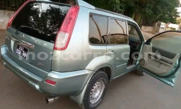 Nunua Ilio tumika Nissan X-Trail Nyingine Gari ndani ya Maputo nchini Maputo
