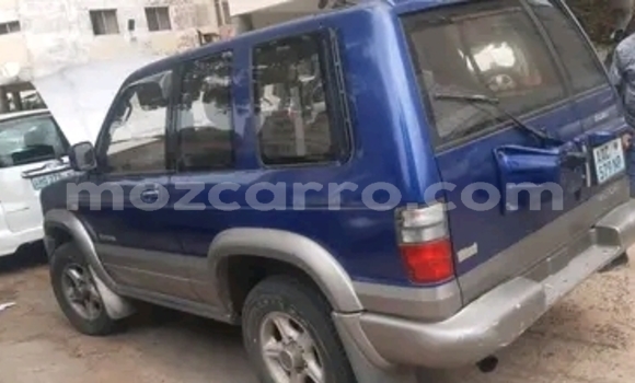 Comprar Usado Isuzu Bighorn Azul Carro em Maputo em Maputo