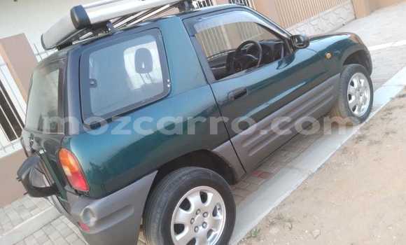 Comprar Usado Toyota RAV4 Verde Carro em Maputo em Maputo