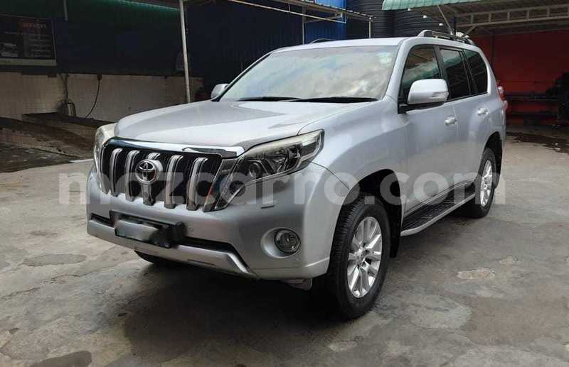 Big with watermark toyota land cruiser maputo maputo 13300