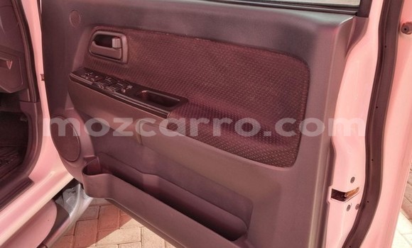 Comprar Usado Isuzu KB Branco Carro em Maputo em Maputo Comprar Usado Isuzu KB Branco Carro em Maputo em Maputo