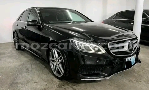 Comprar Usado Mercedes Viano Preto Carro em Maputo em Maputo