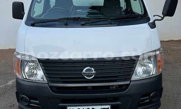 Comprar Usado Nissan Caravan Branco Carro em Maputo em Maputo