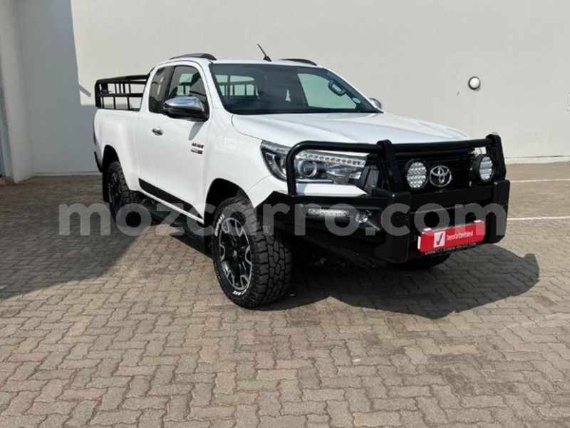 Big with watermark toyota hilux maputo maputo 13372