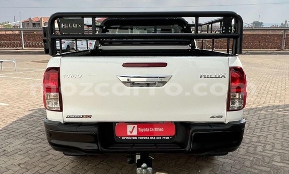 Comprar Usado Toyota Hilux Branco Carro em Maputo em Maputo Comprar Usado Toyota Hilux Branco Carro em Maputo em Maputo