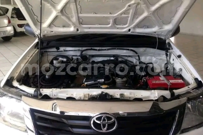 Big with watermark toyota hilux maputo maputo 13377