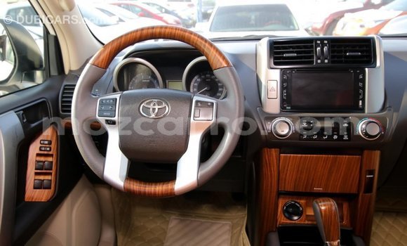 Comprar Importar Toyota Prado Branco Carro em Import - Dubai em Cabo Delgado Comprar Importar Toyota Prado Branco Carro em Import - Dubai em Cabo Delgado