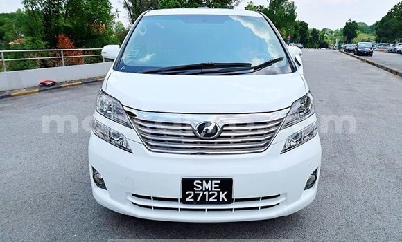 Comprar Usado Toyota Vellfire Branco Carro em Maputo em Maputo Comprar Usado Toyota Vellfire Branco Carro em Maputo em Maputo