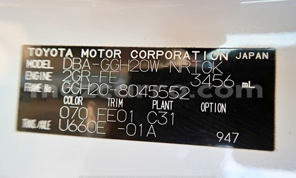 Comprar Usado Toyota Vellfire Branco Carro em Maputo em Maputo Comprar Usado Toyota Vellfire Branco Carro em Maputo em Maputo