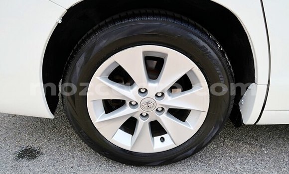 Comprar Usado Toyota Vellfire Branco Carro em Maputo em Maputo Comprar Usado Toyota Vellfire Branco Carro em Maputo em Maputo