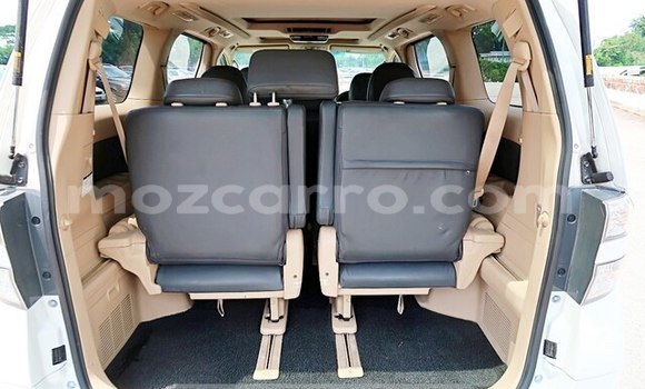 Comprar Usado Toyota Vellfire Branco Carro em Maputo em Maputo Comprar Usado Toyota Vellfire Branco Carro em Maputo em Maputo