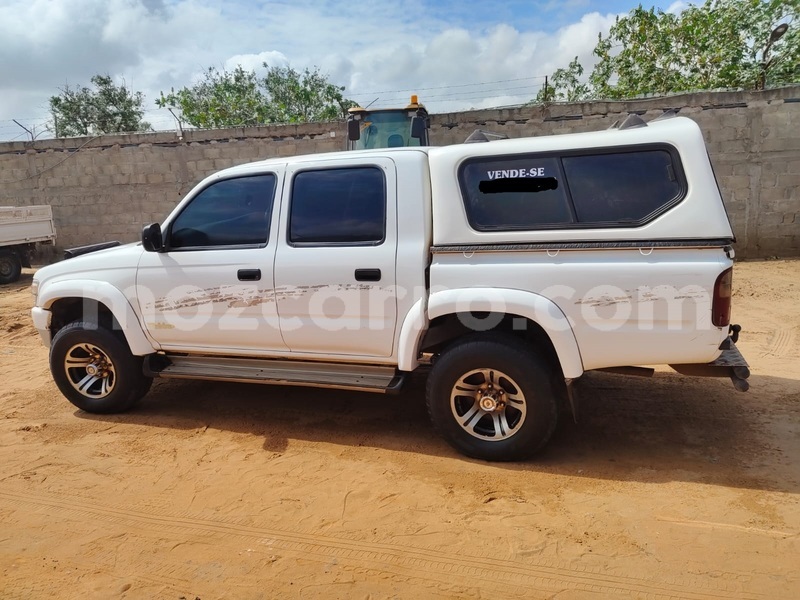 Big with watermark toyota hilux maputo maputo 13412