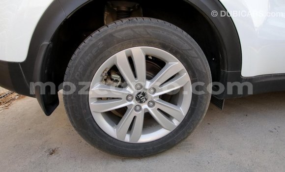 Comprar Importar Kia Sportage Branco Carro em Import - Dubai em Cabo Delgado