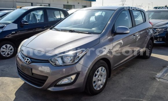 Comprar Importar Hyundai i20 De outros Carro em Import - Dubai em Cabo Delgado Comprar Importar Hyundai i20 De outros Carro em Import - Dubai em Cabo Delgado