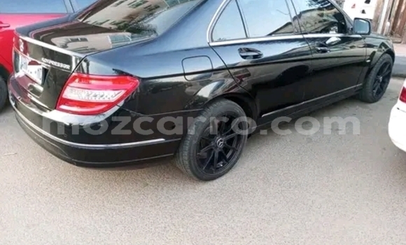 Comprar Usado Mercedes Viano De outros Carro em Maputo em Maputo