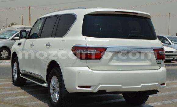 Nunua Ilio tumika Nissan Patrol Nyeupe Gari ndani ya Maputo nchini Maputo Nunua Ilio tumika Nissan Patrol Nyeupe Gari ndani ya Maputo nchini Maputo