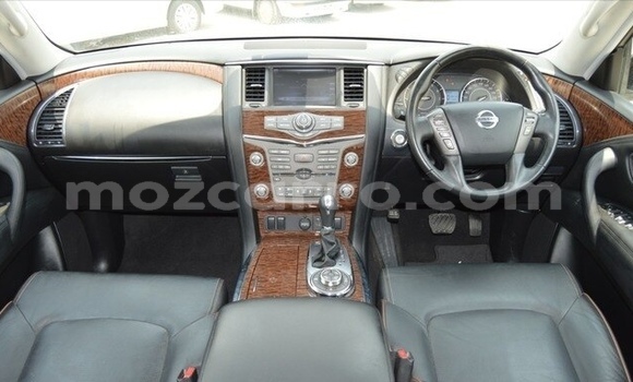 Nunua Ilio tumika Nissan Patrol Nyeupe Gari ndani ya Maputo nchini Maputo Nunua Ilio tumika Nissan Patrol Nyeupe Gari ndani ya Maputo nchini Maputo