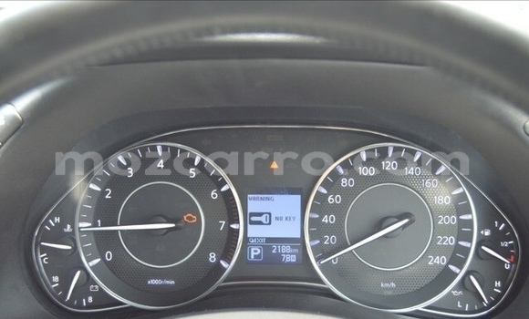 Nunua Ilio tumika Nissan Patrol Nyeupe Gari ndani ya Maputo nchini Maputo Nunua Ilio tumika Nissan Patrol Nyeupe Gari ndani ya Maputo nchini Maputo