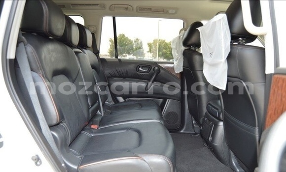 Nunua Ilio tumika Nissan Patrol Nyeupe Gari ndani ya Maputo nchini Maputo Nunua Ilio tumika Nissan Patrol Nyeupe Gari ndani ya Maputo nchini Maputo