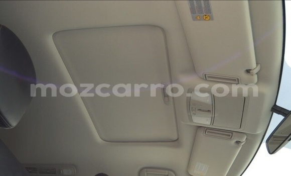 Nunua Ilio tumika Nissan Patrol Nyeupe Gari ndani ya Maputo nchini Maputo Nunua Ilio tumika Nissan Patrol Nyeupe Gari ndani ya Maputo nchini Maputo