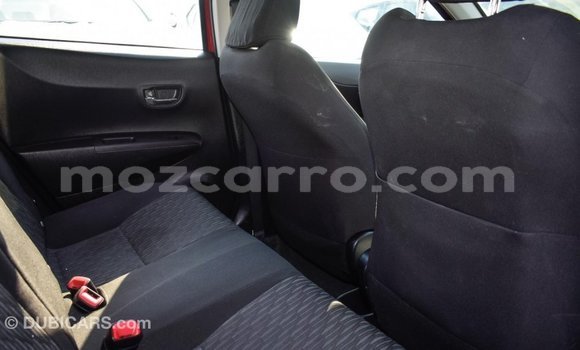 Comprar Importar Toyota Yaris Vermelho Carro em Import - Dubai em Cabo Delgado Comprar Importar Toyota Yaris Vermelho Carro em Import - Dubai em Cabo Delgado