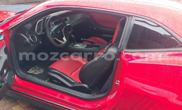 Tenga Tsaru Chevrolet Camaro Tsvuku Mota in Maputo in Maputo Tenga Tsaru Chevrolet Camaro Tsvuku Mota in Maputo in Maputo