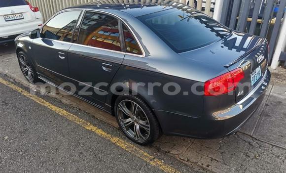 Nunua Ilio tumika Audi A4 Nyeusi Gari ndani ya Maputo nchini Maputo Nunua Ilio tumika Audi A4 Nyeusi Gari ndani ya Maputo nchini Maputo
