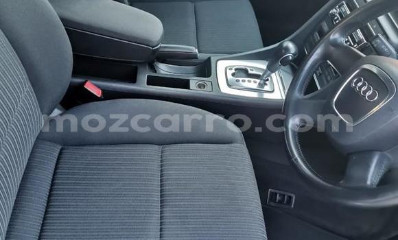 Nunua Ilio tumika Audi A4 Nyeusi Gari ndani ya Maputo nchini Maputo Nunua Ilio tumika Audi A4 Nyeusi Gari ndani ya Maputo nchini Maputo