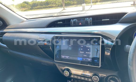 Nunua Ilio tumika Toyota Hiluxe Revo Nyeusi Gari ndani ya Maputo nchini Maputo Nunua Ilio tumika Toyota Hiluxe Revo Nyeusi Gari ndani ya Maputo nchini Maputo