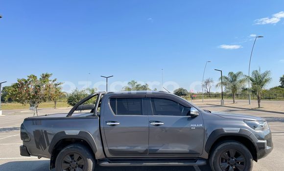 Nunua Ilio tumika Toyota Hiluxe Revo Nyeusi Gari ndani ya Maputo nchini Maputo Nunua Ilio tumika Toyota Hiluxe Revo Nyeusi Gari ndani ya Maputo nchini Maputo