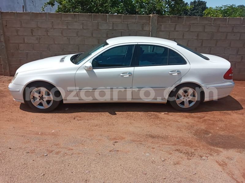 Big with watermark mercedes benz e200 maputo maputo 13495