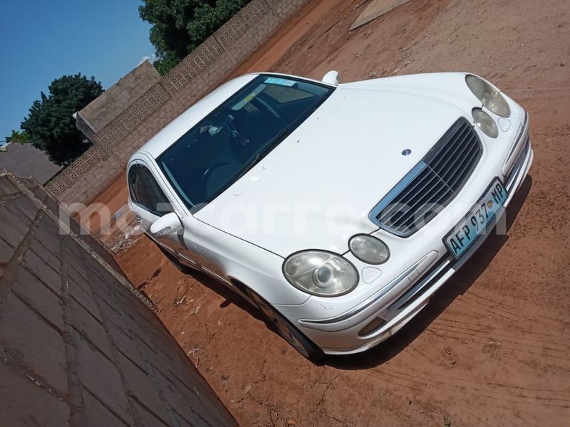 Big with watermark mercedes benz e200 maputo maputo 13495