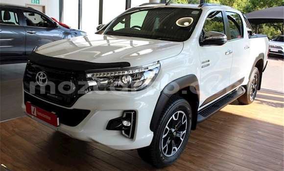Comprar Usado Toyota Hilux Branco Carro em Maputo em Maputo Comprar Usado Toyota Hilux Branco Carro em Maputo em Maputo
