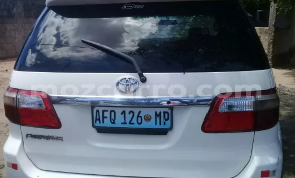 Comprar Usado Toyota Fortuner Branco Carro em Maputo em Maputo Comprar Usado Toyota Fortuner Branco Carro em Maputo em Maputo