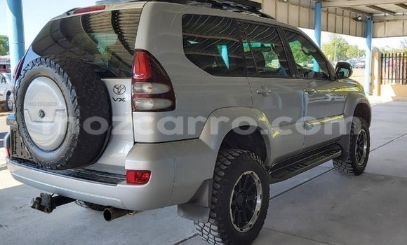 Nunua Ilio tumika Toyota Prado Fedha Gari ndani ya Maputo nchini Maputo Nunua Ilio tumika Toyota Prado Fedha Gari ndani ya Maputo nchini Maputo