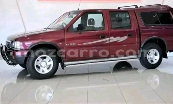 Tenga Tsaru Isuzu KB Zvimwe Mota in Maputo in Maputo Tenga Tsaru Isuzu KB Zvimwe Mota in Maputo in Maputo