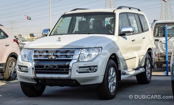 Comprar Importar Mitsubishi Pajero Branco Carro em Import - Dubai em Cabo Delgado Comprar Importar Mitsubishi Pajero Branco Carro em Import - Dubai em Cabo Delgado