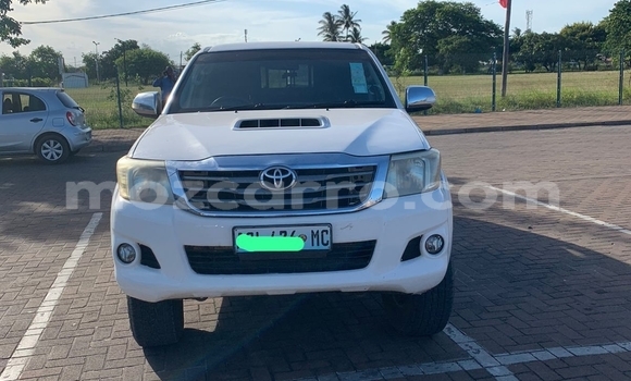 Comprar Usado Toyota Hilux Branco Carro em Maputo em Maputo Comprar Usado Toyota Hilux Branco Carro em Maputo em Maputo