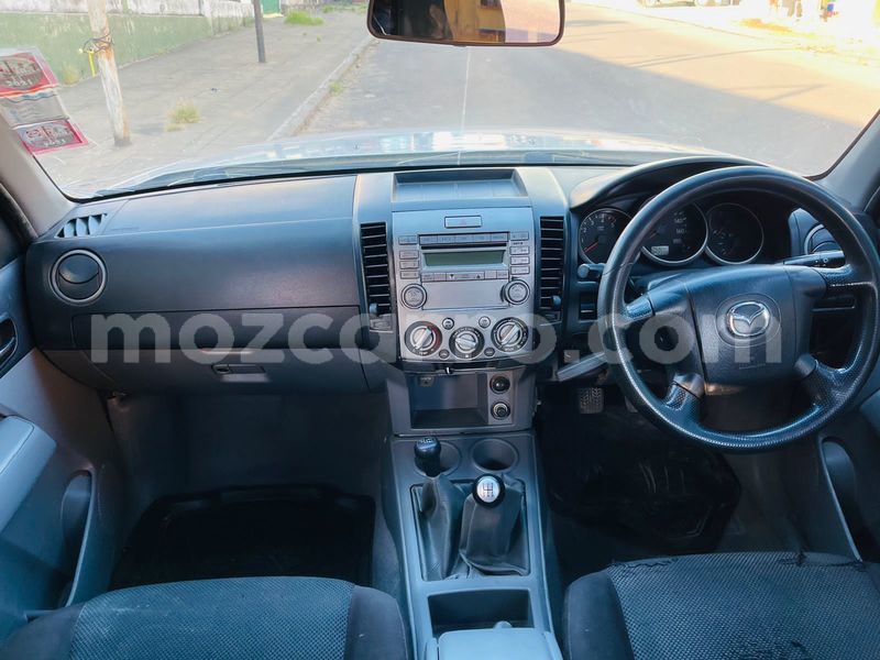 Big with watermark mazda bt 50 maputo maputo 13570