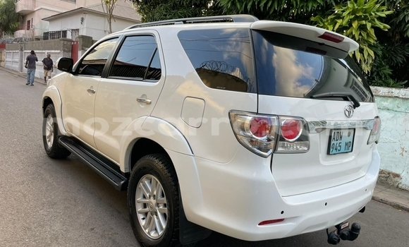 Comprar Usado Toyota Fortuner Branco Carro em Maputo em Maputo Comprar Usado Toyota Fortuner Branco Carro em Maputo em Maputo