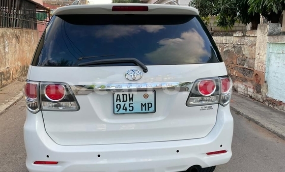 Comprar Usado Toyota Fortuner Branco Carro em Maputo em Maputo Comprar Usado Toyota Fortuner Branco Carro em Maputo em Maputo