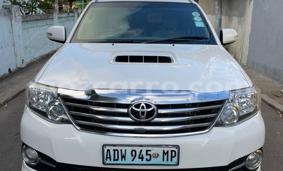 Comprar Usado Toyota Fortuner Branco Carro em Maputo em Maputo Comprar Usado Toyota Fortuner Branco Carro em Maputo em Maputo
