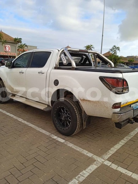 Big with watermark mazda bt 50 maputo maputo 13576