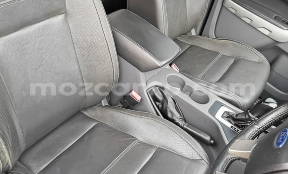 Comprar Usado Ford F-150 Vermelho Carro em Maputo em Maputo Comprar Usado Ford F-150 Vermelho Carro em Maputo em Maputo